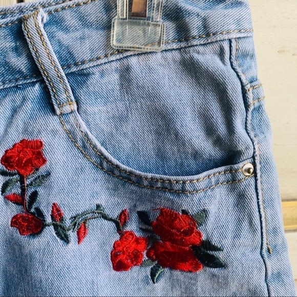 Runway Paris Distressed Rose Embroidered S… - Picture 2 of 6
